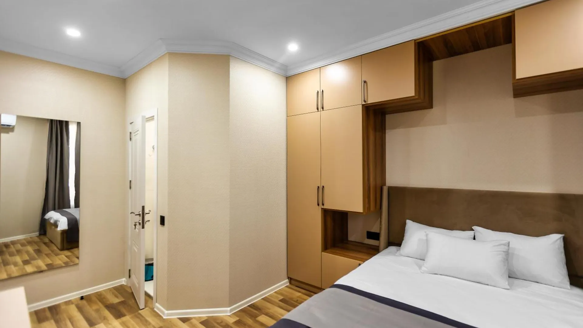 Hillside Boutique Hotel Baky