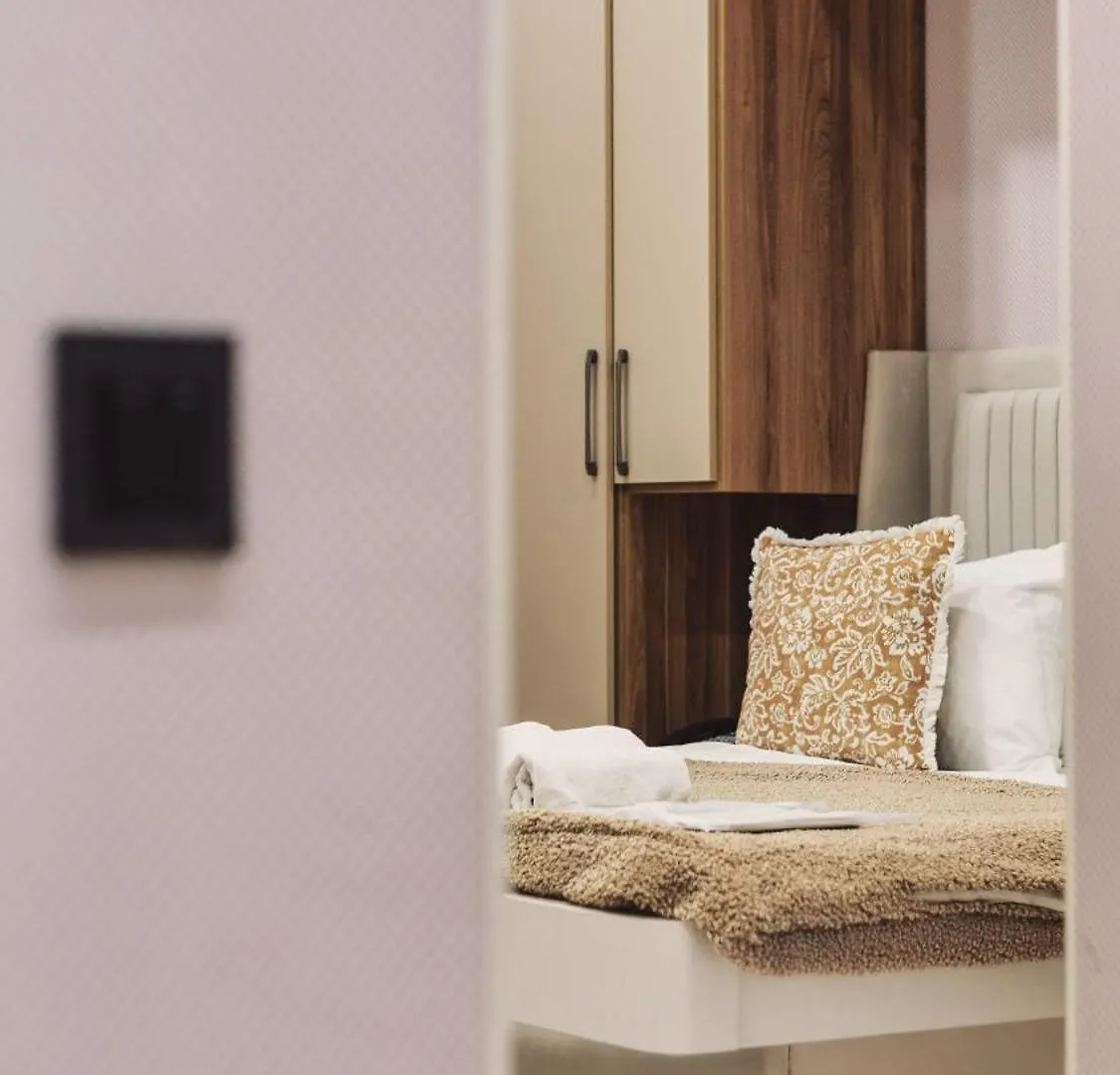 Hillside Boutique Hotel Baky 3*,